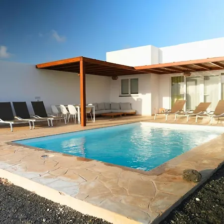 Utopia, * لاجاريس