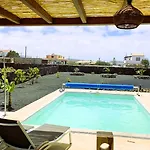 Utopia, Villa *