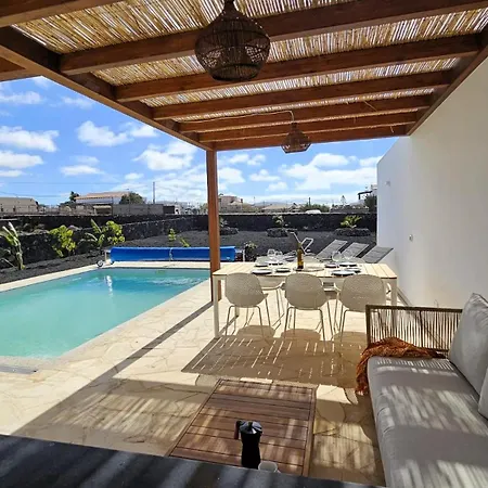 Utopia Villa *